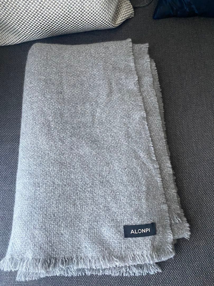 【ALONPI CASHMERE / アロンピ カシミア】グレー　美品