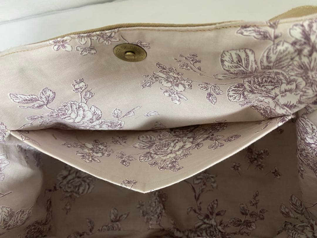 猫ちゃん♡ チューリップ型サイドポケット付きトート