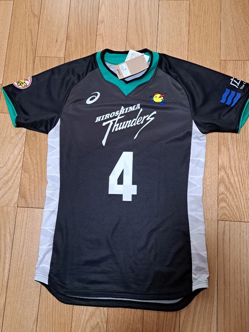 最終値下げ☆未使用広島サンダーズ三輪選手No.4　オフィシャルユニ XLタグ付き