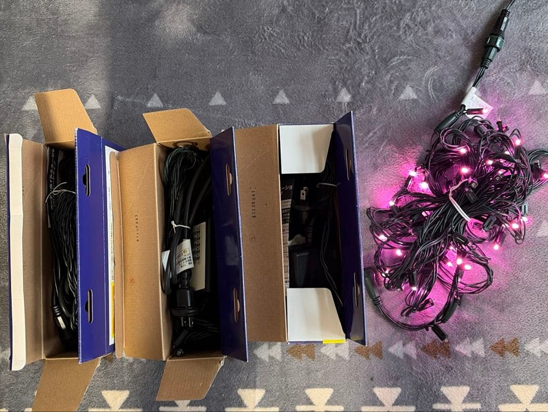 アイリスオオヤマ　LED8メートル連結Aタイプ 電球色3本＋ピンク１本(箱無し)