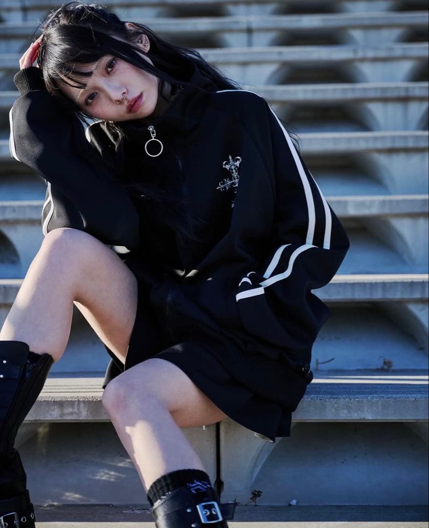 REFLEM ジャージ 地雷系