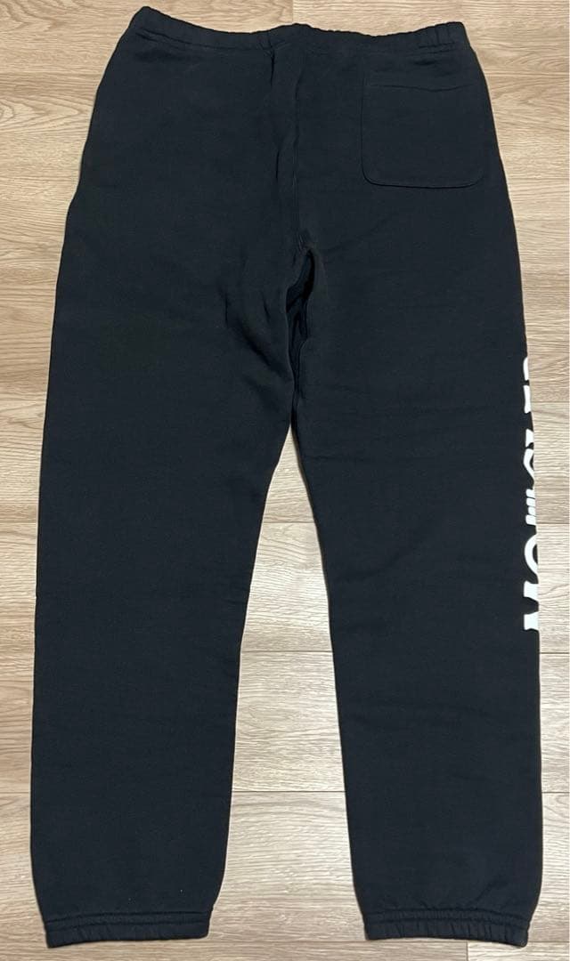 MONCLER x UNDEFEATED スウェットパンツ