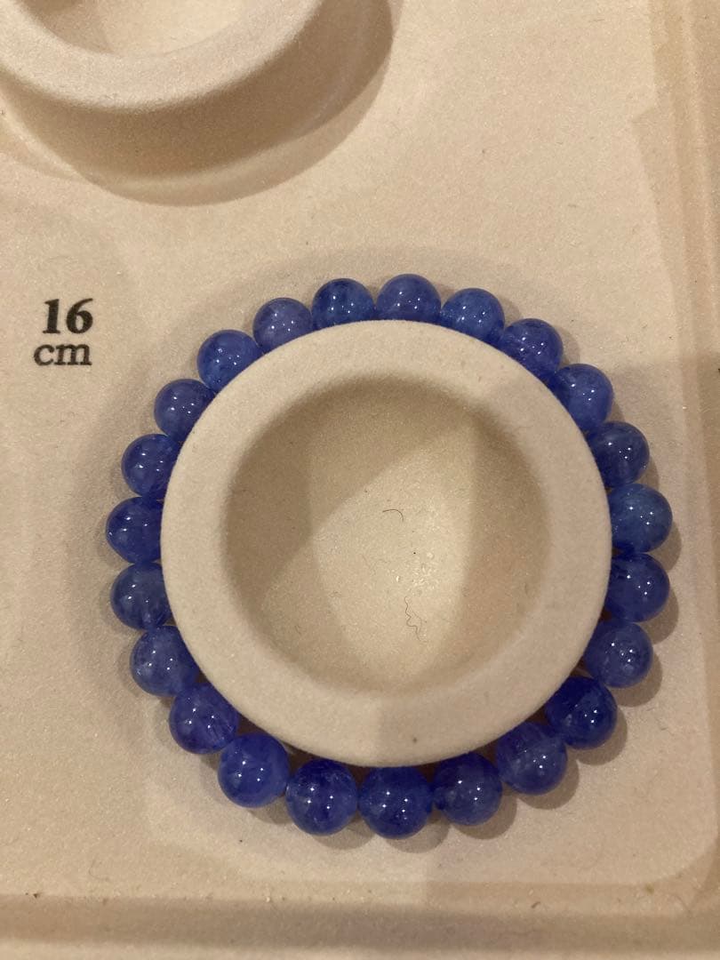 タンザナイト8ミリ