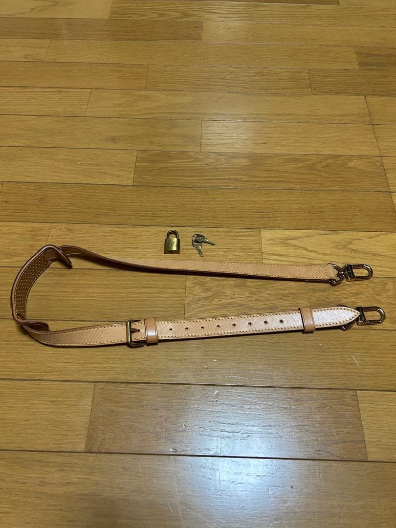 Louis Vuitton キーポル60 バンドリエール モノグラム