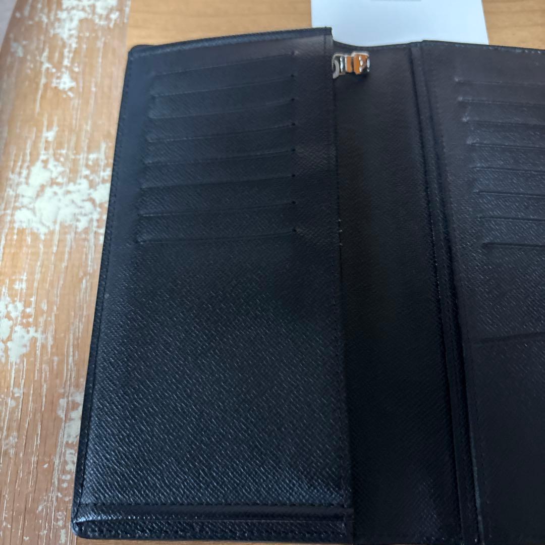 ルイヴィトン シュプリーム コラボ ポルトフォイユ ブラッザ 長財布 黒 エピ
