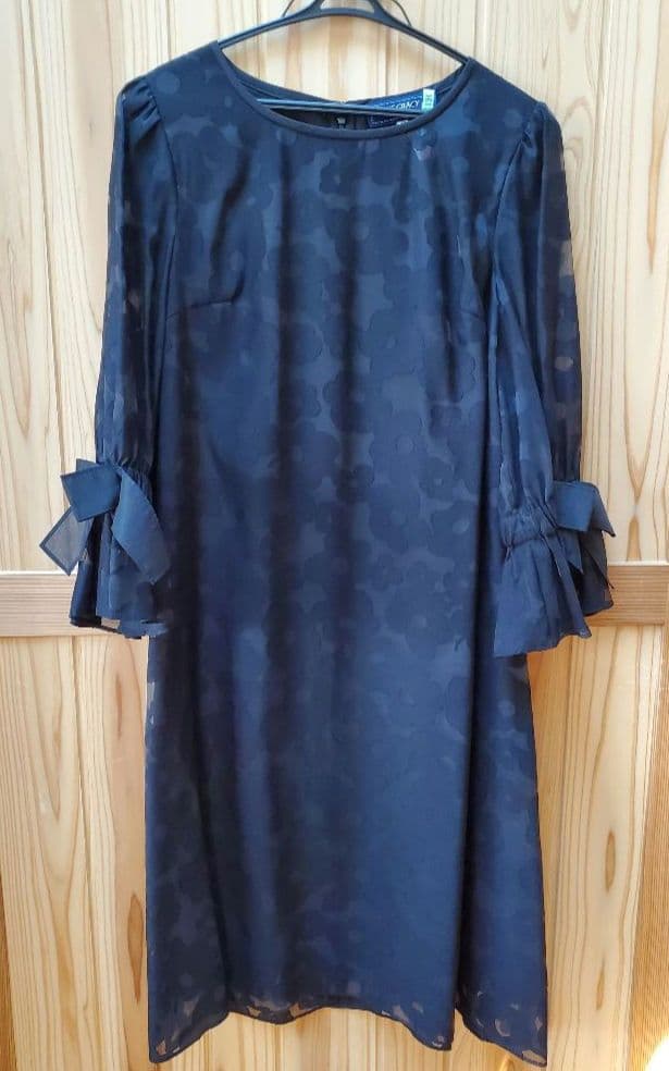 お値下げしました！エムズグレイシー♡ リボン付きワンピース　ブラック　42