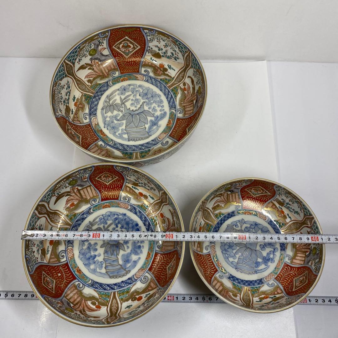 古伊万里　染錦　三ツ鉢　直径24.7・22・19㎝　タサオ　東な7-0305②