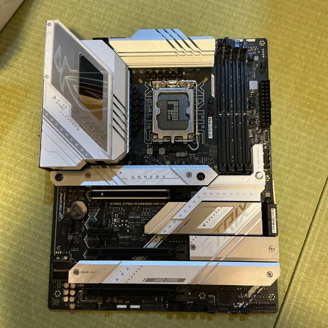 RogStrix Z790 マザーボード LGA 1700 DDR5