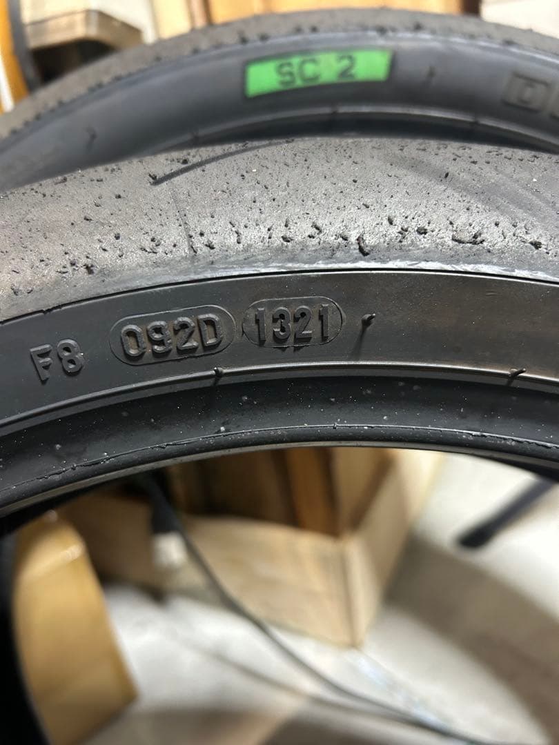 ピレリスーパーコルサv3 120/180