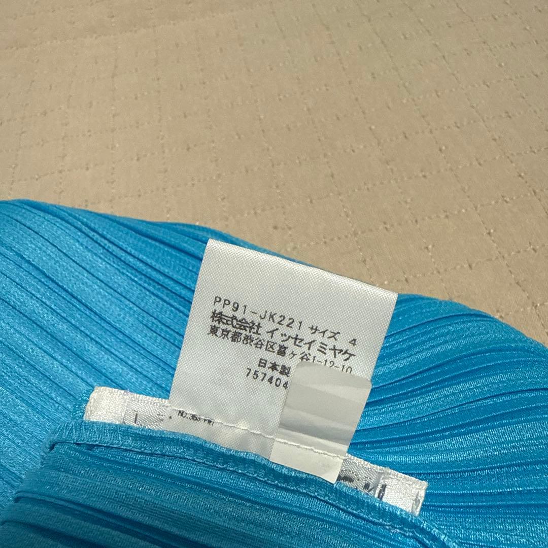 pleats please Tシャツ