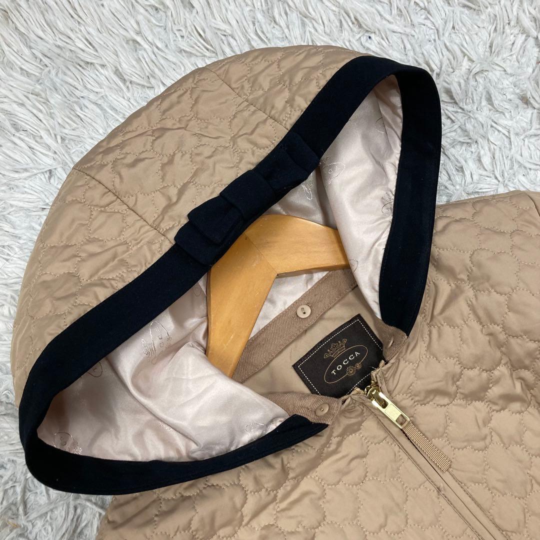 TOCCA トッカ 中綿入り フーディー キルティングコート 袖リボン