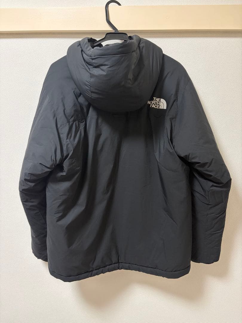 ノースフェイス　プロジェクトインサレーションジャケット　ブラック　Mサイズ