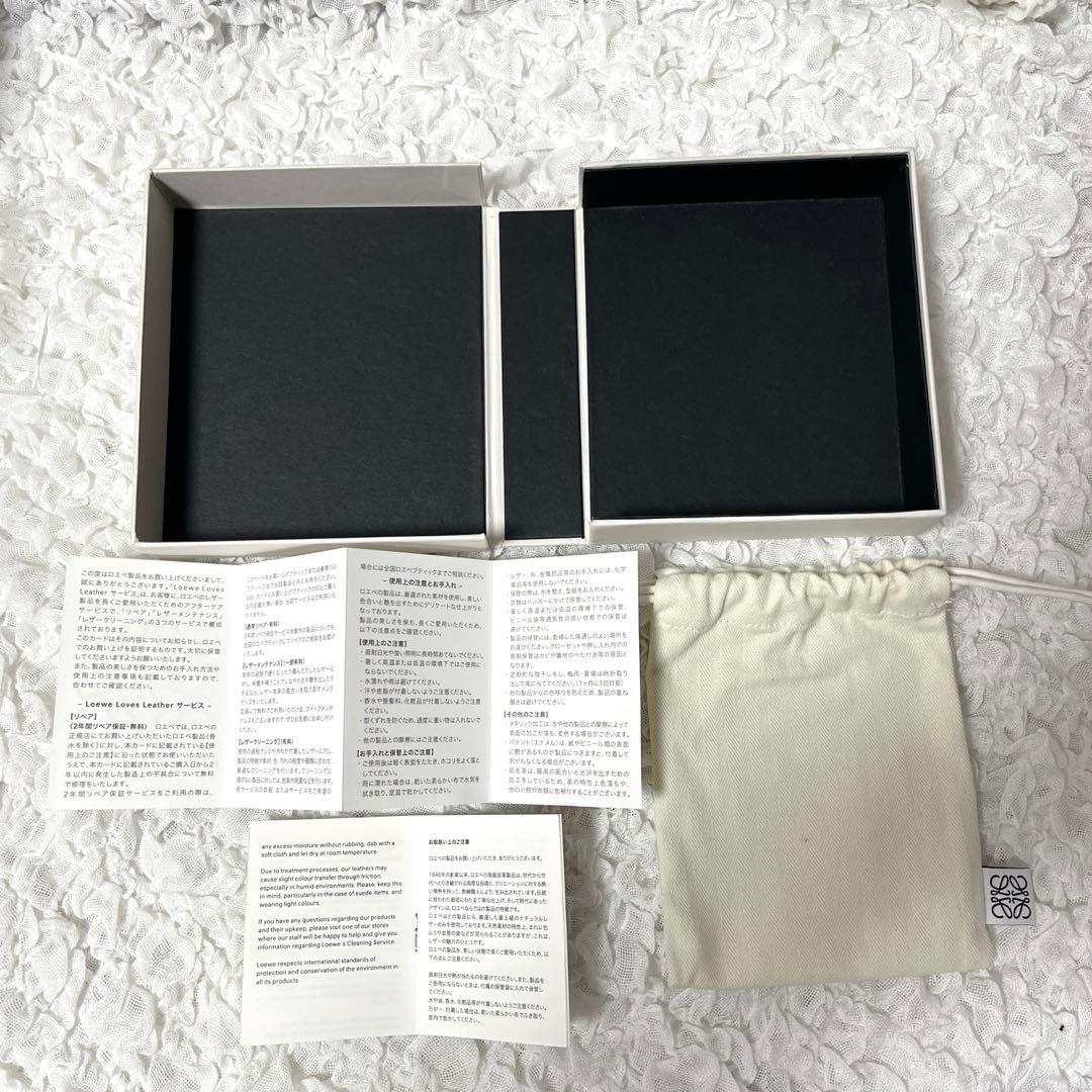 箱付美品✨LOEWE アナグラム　レザー 二つ折り財布　ロエベ　小銭入れ付　黒