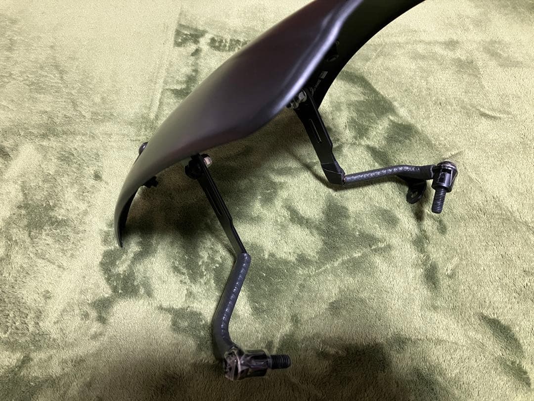  RnineT メーターバイザー rizoma リゾマ　ウィンドシールド