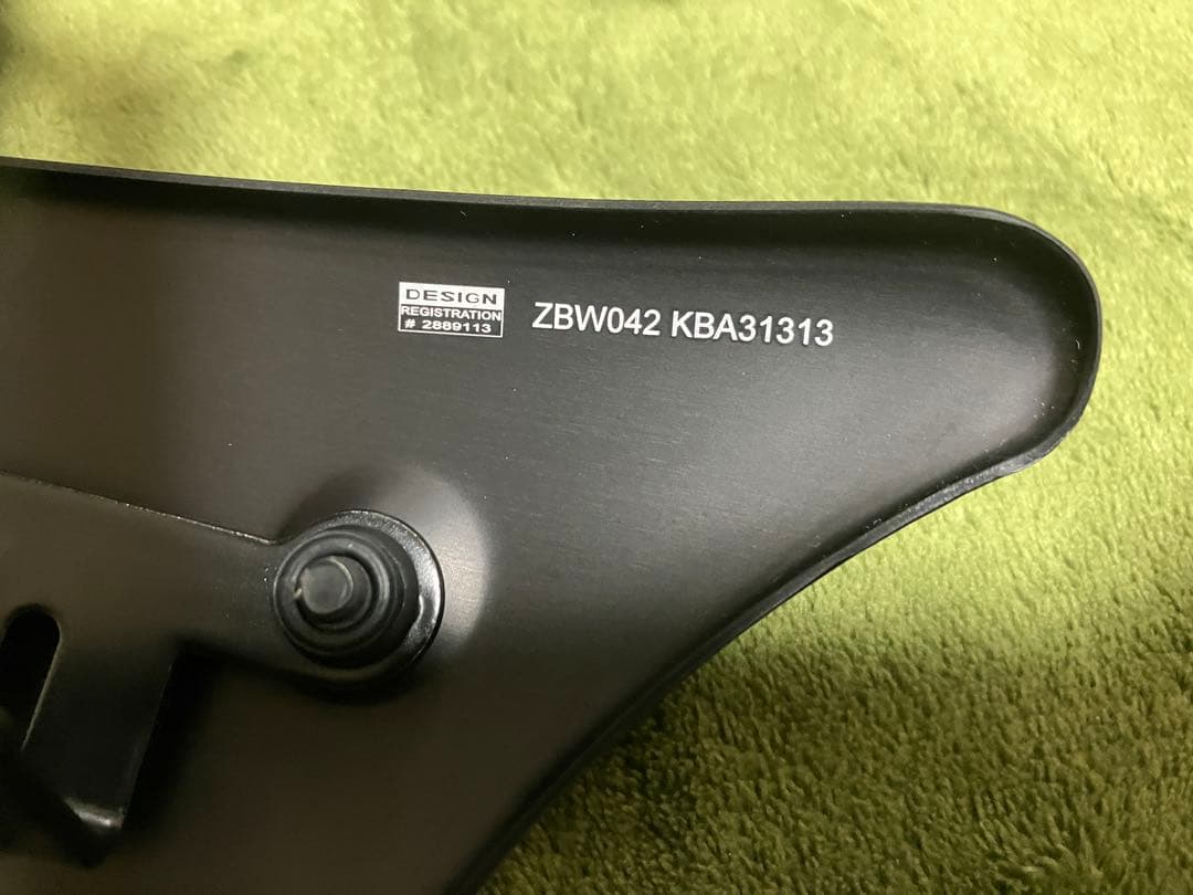  RnineT メーターバイザー rizoma リゾマ　ウィンドシールド