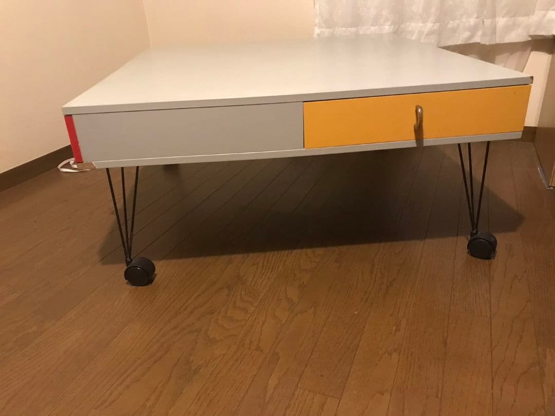 イノベーター innovator/引き出し付きテーブル/5つのプレゼント付き