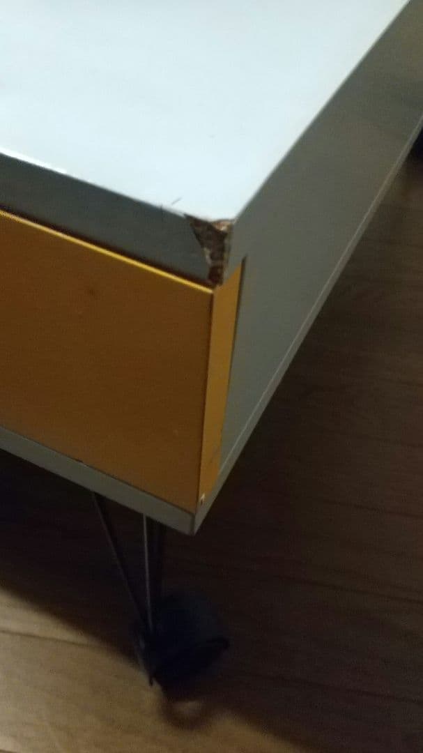 イノベーター innovator/引き出し付きテーブル/5つのプレゼント付き