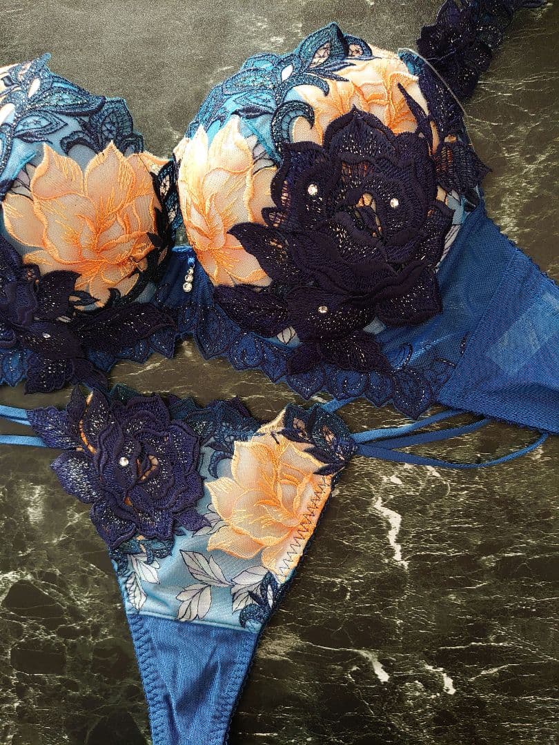 サルート☆店舗限定☆ 97G F65 & ソングM KO