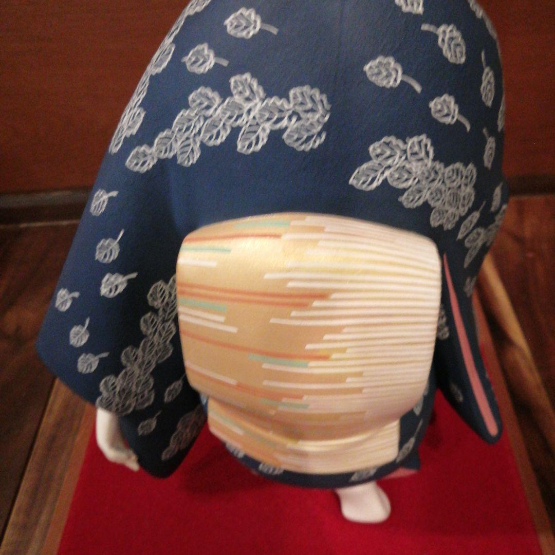 博多人形　 藍染の女 冨己子作