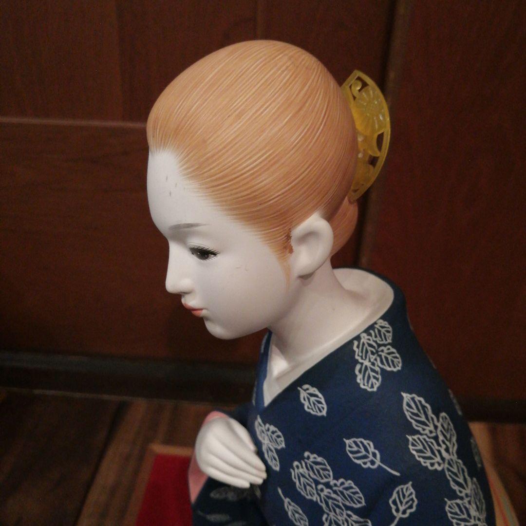 博多人形　 藍染の女 冨己子作