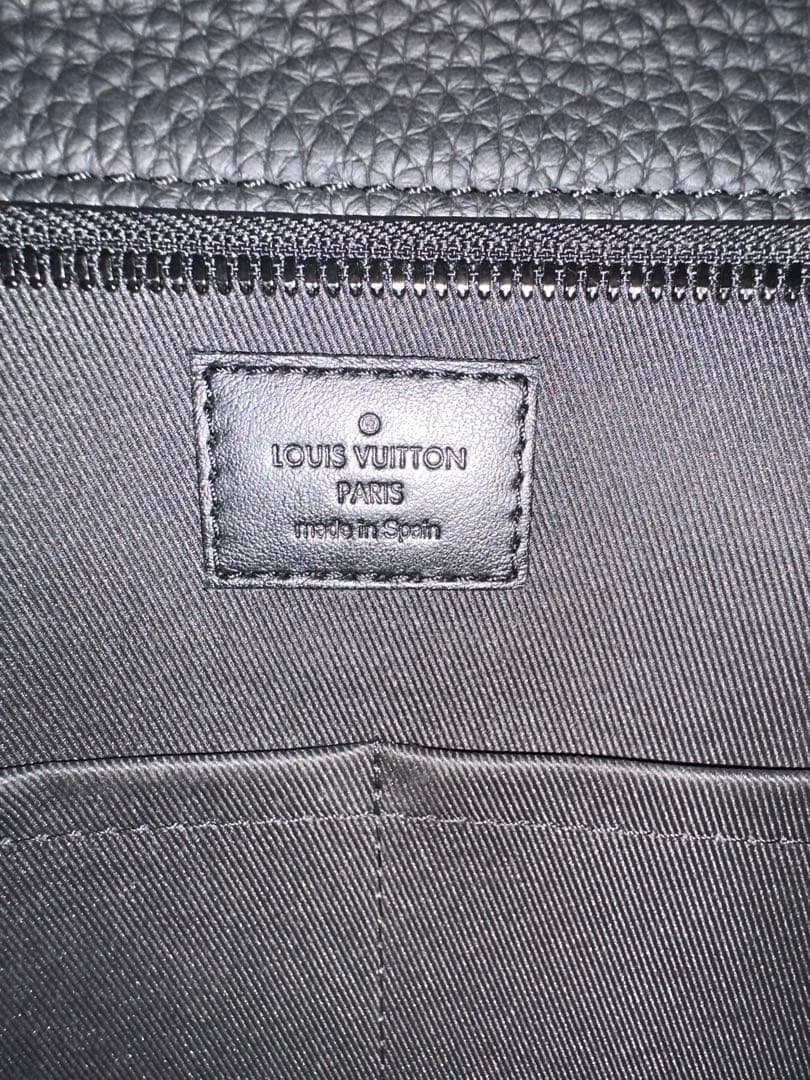 ルイヴィトン トリヨン クリストファー トート M58479 バッグ