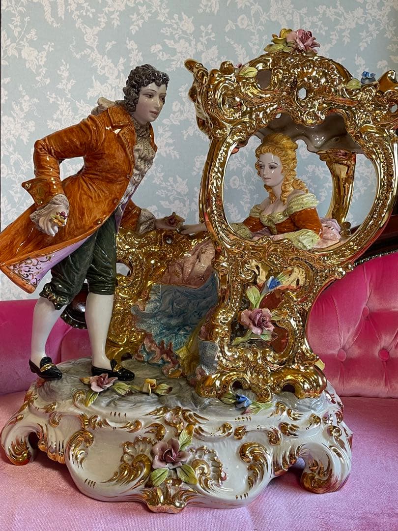 カポディモンテ？大型　ロココ バロック陶磁器 フィギュリン