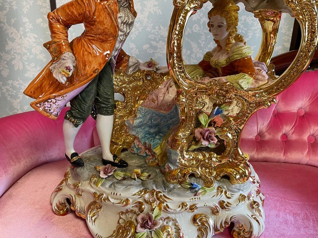 カポディモンテ？大型　ロココ バロック陶磁器 フィギュリン