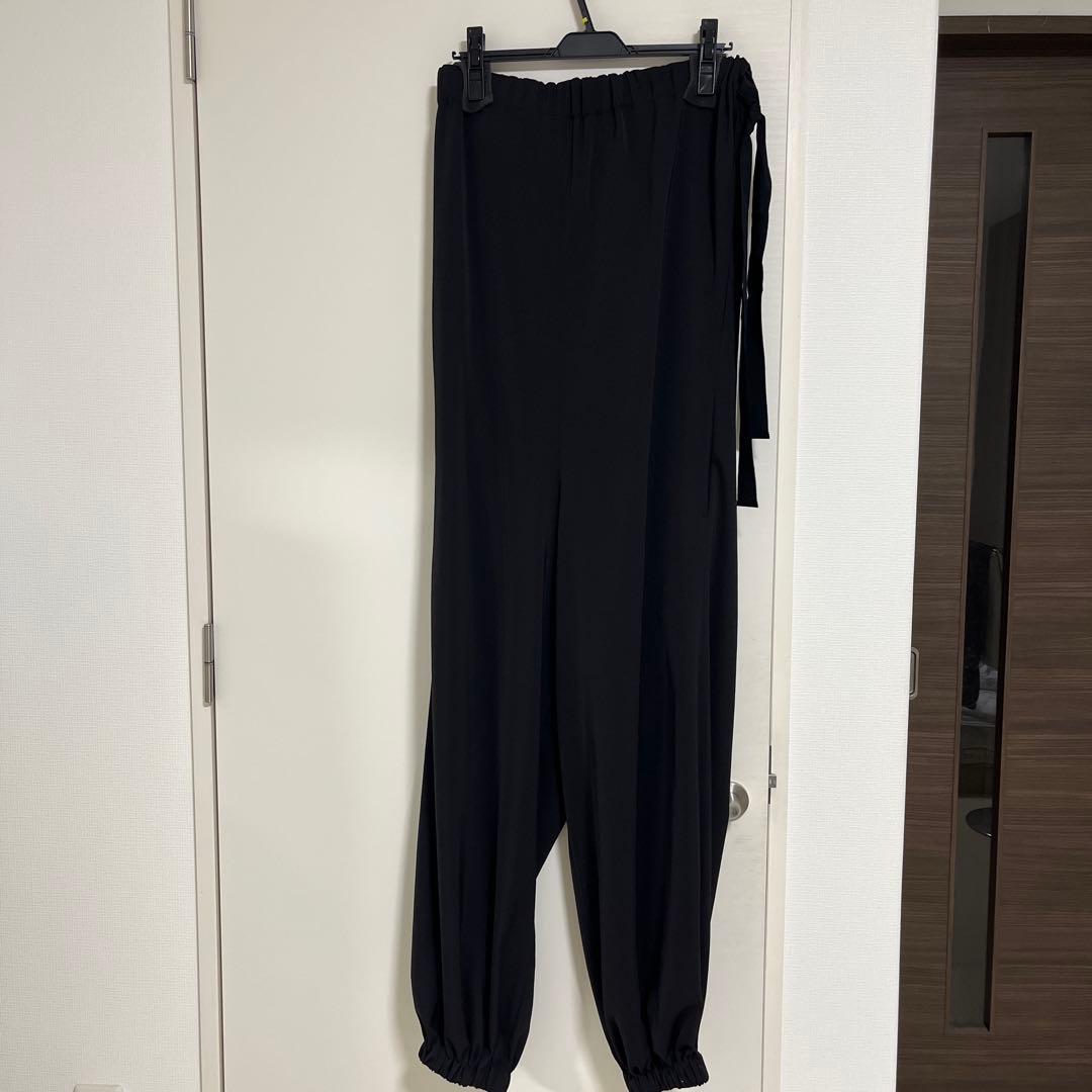 大特価⭐︎新品未使用シーニュ cygne オールインワン　ブラック