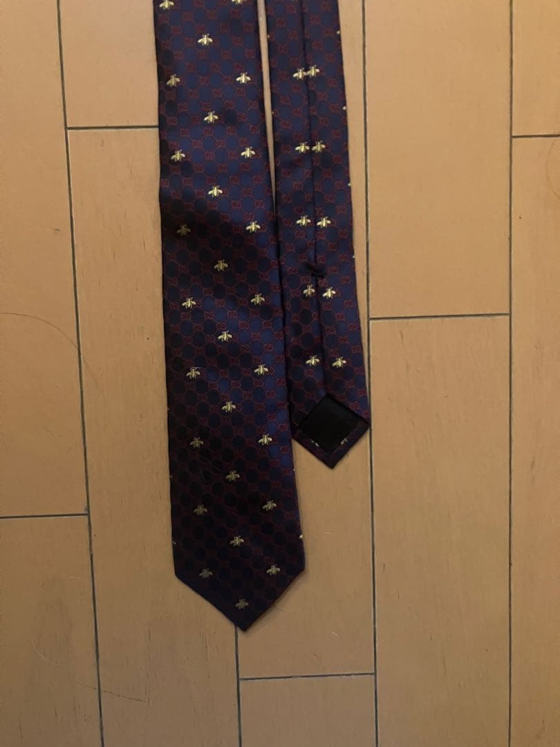 GUCCI ネイビー シルク ネクタイ　インターロッキング