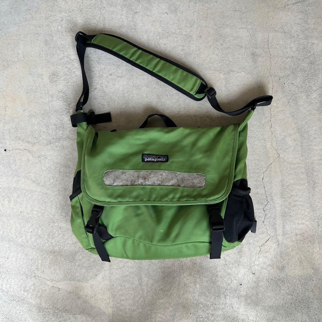バッグ patagonia HALF MASS messenger bag