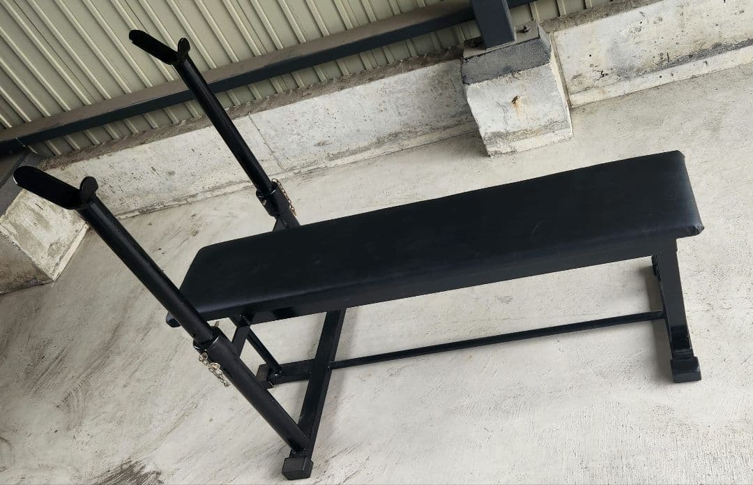 【引き取り限定】ベンチプレス　年代物　特注品　レア　シート張り替え済み