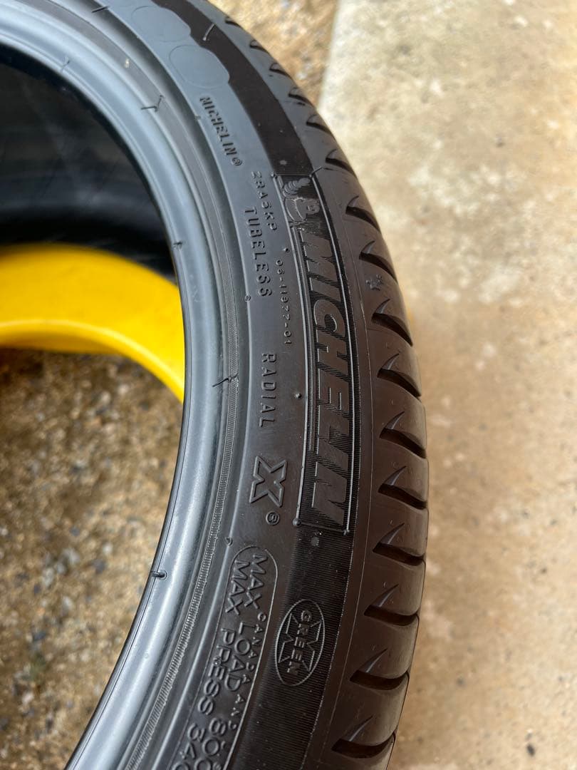 高級　2020年製　275/35R19 1本　スープラ　ベンツ　W213 