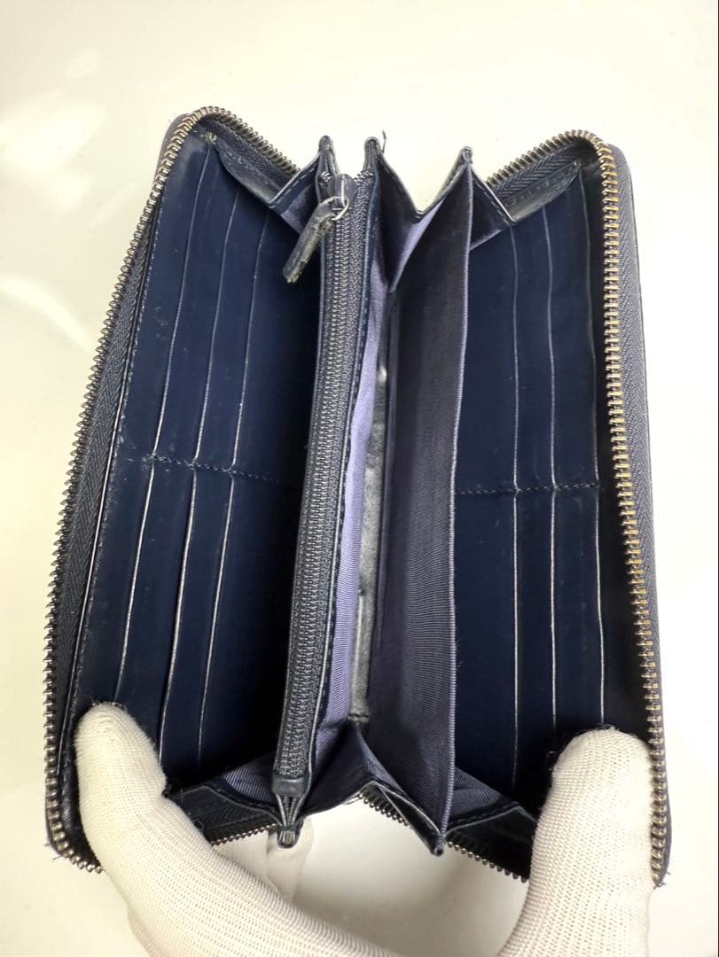 【美品】GUCCI GG シマ ラウンドファスナー　ネイビー人気のデザイン