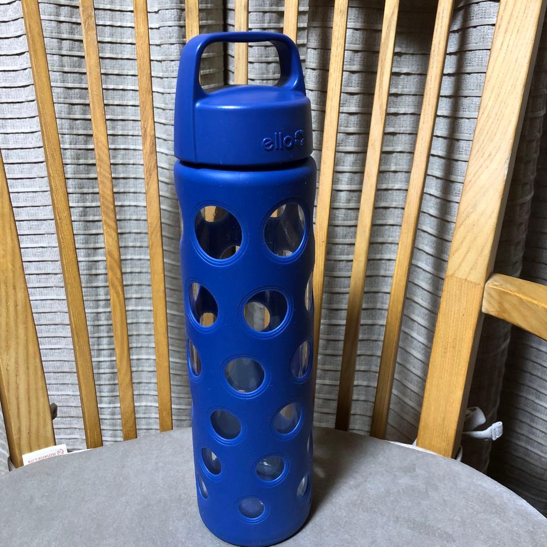 Ello Pure Glass Water Bottle。
