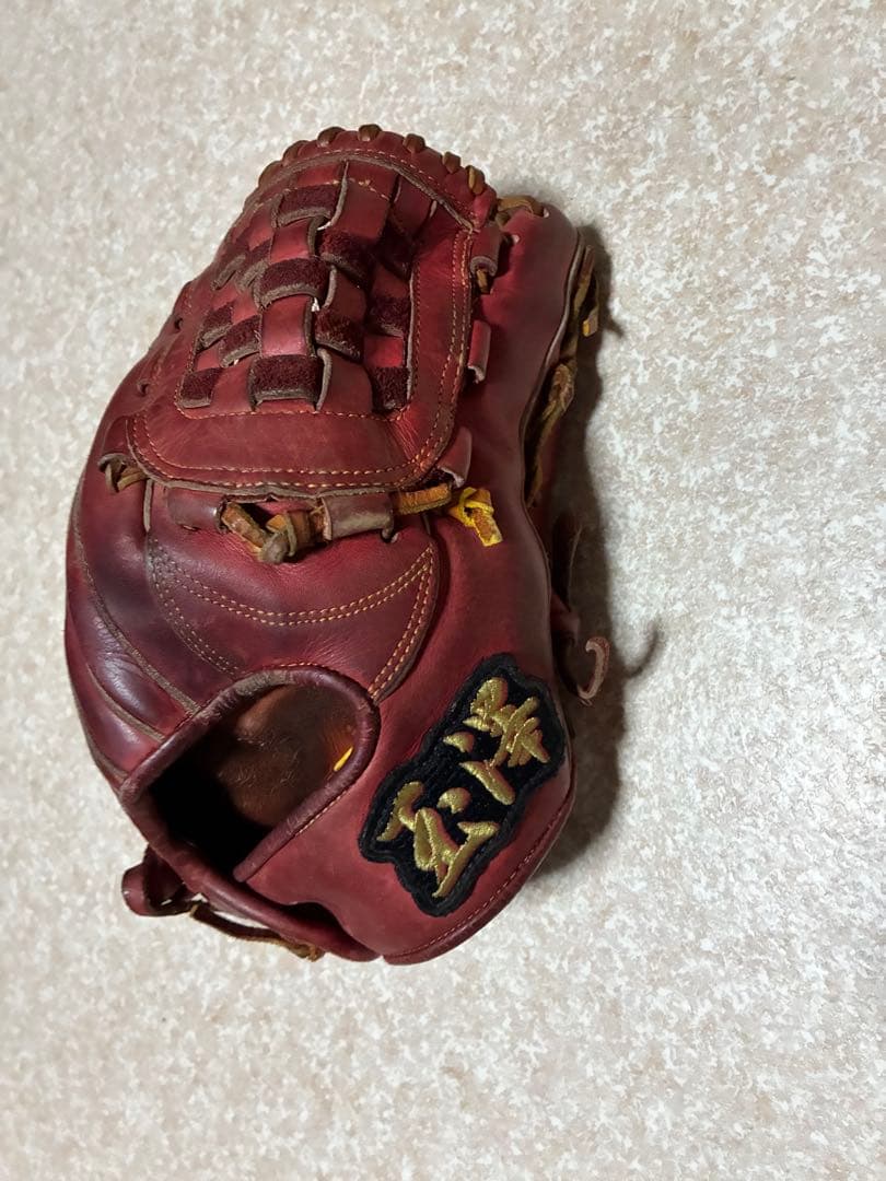 玉澤　軟式用グラブ