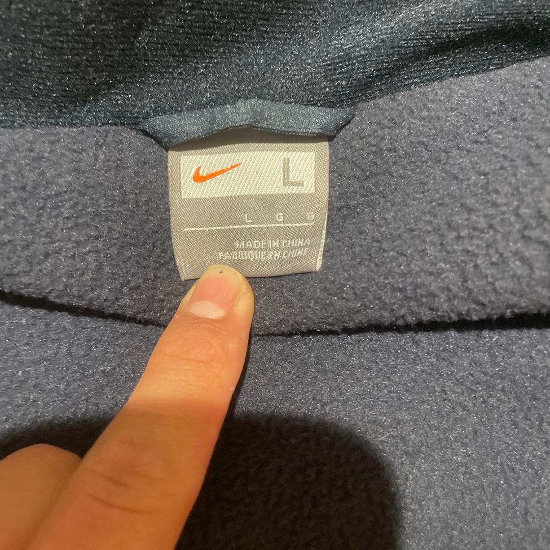 バルセロナ　ナイキ　サッカー　ベンチコート　防寒　防風　あったか