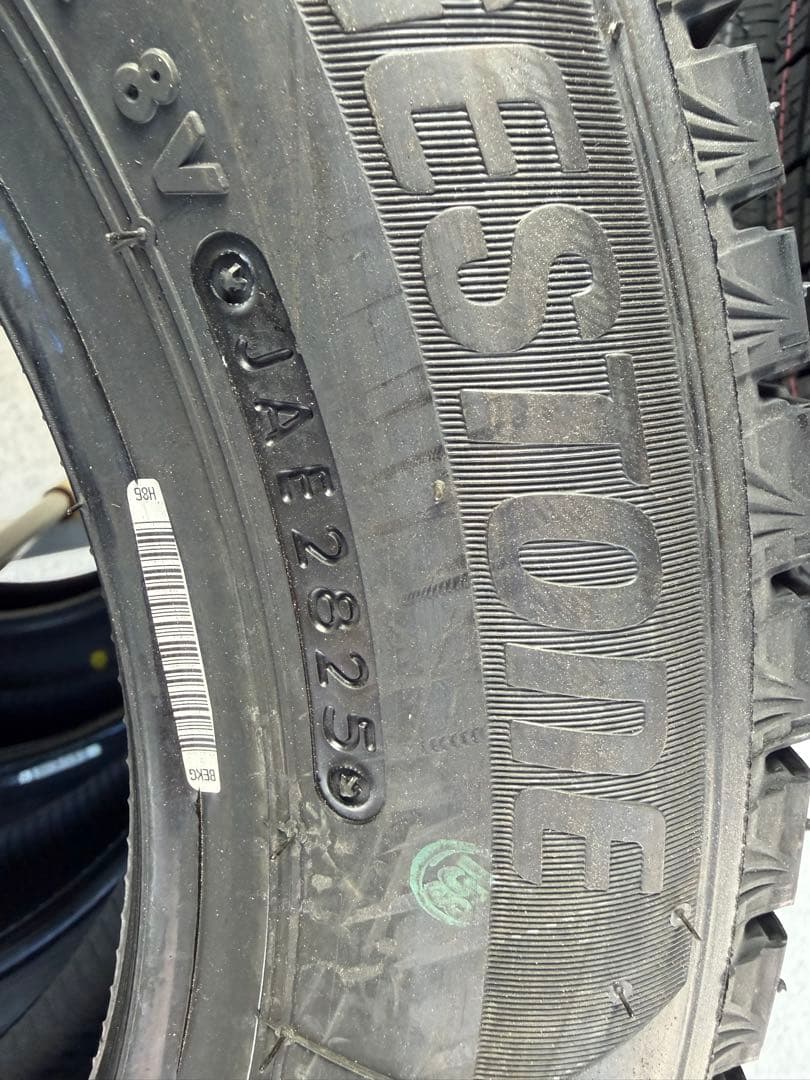 ！最安値！ブリヂストンVRX3☆155/65R14☆スタッドレス☆2025年製