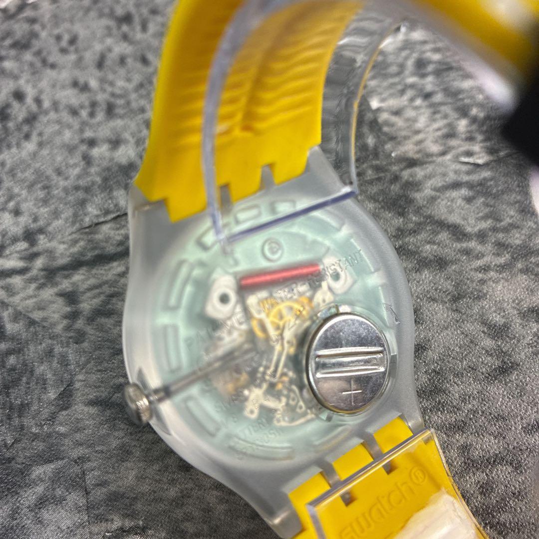 美品　スウォッチ　スヌーピー　ピーナッツ　時計　イエロー　チャーリーブラウン