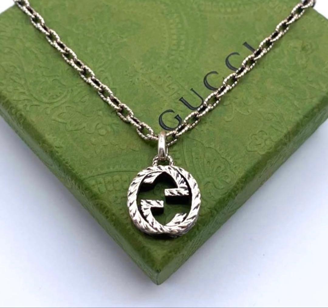 GUCCI ネックレス インターロッキング　アラベスク　いぶし銀　GG