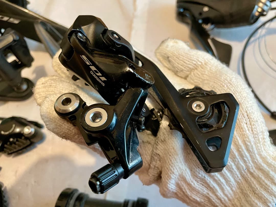 オ*ム様 SHIMANO 105 R7000セット 11S　ペダル付　走行100