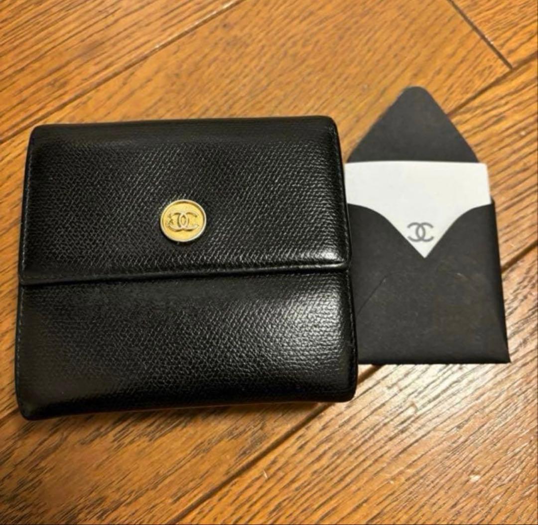 CHANEL シャネル 二つ折り財布
