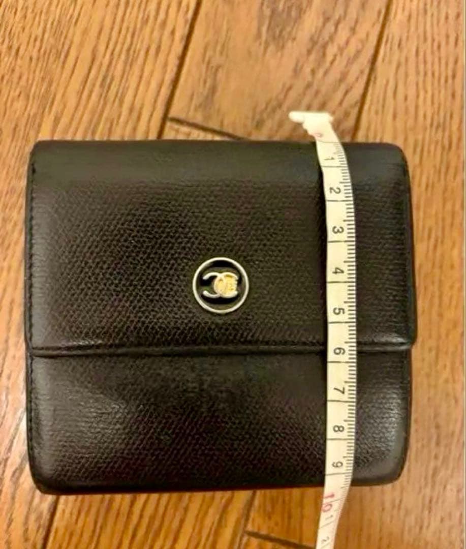 CHANEL シャネル 二つ折り財布