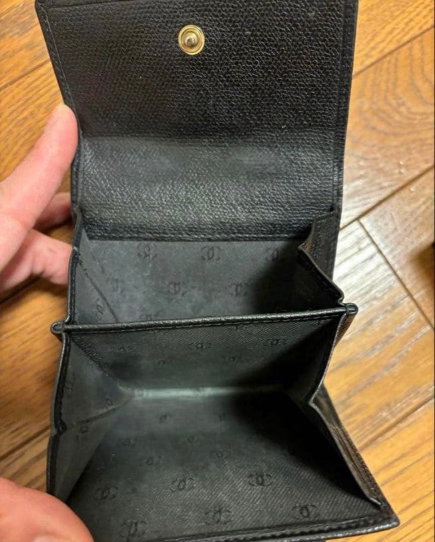 CHANEL シャネル 二つ折り財布