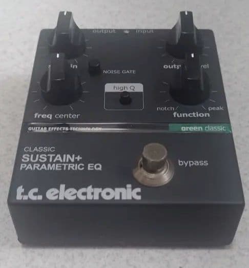 ベース t.c. electronic SUSTAIN+ PARAMETRIC EQ