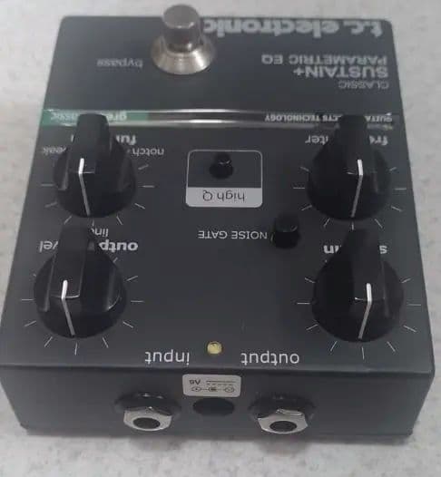 ベース t.c. electronic SUSTAIN+ PARAMETRIC EQ
