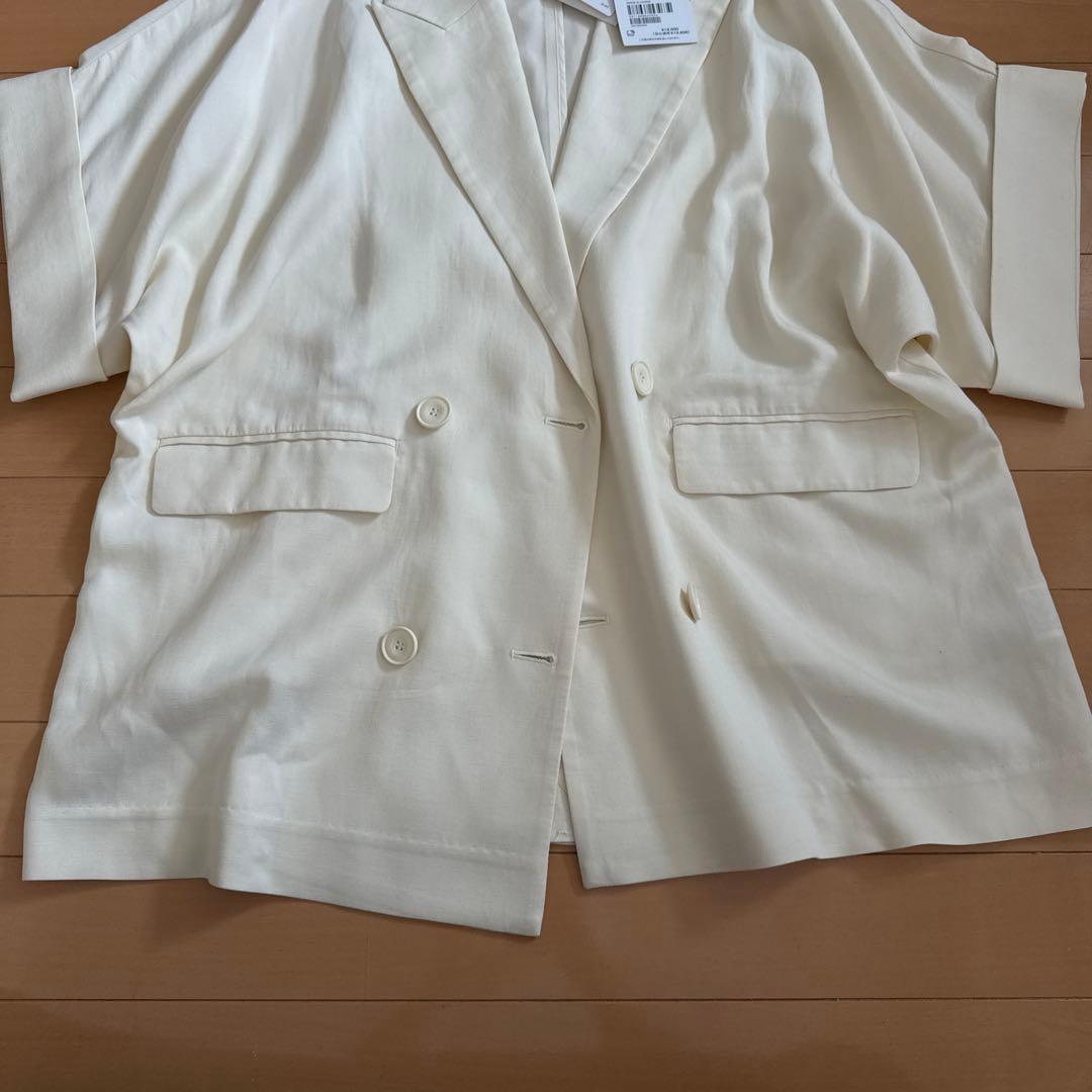 アダムエロペ　ショートシャツジャケット　キナリ　完売アイテム　オーバーサイズ