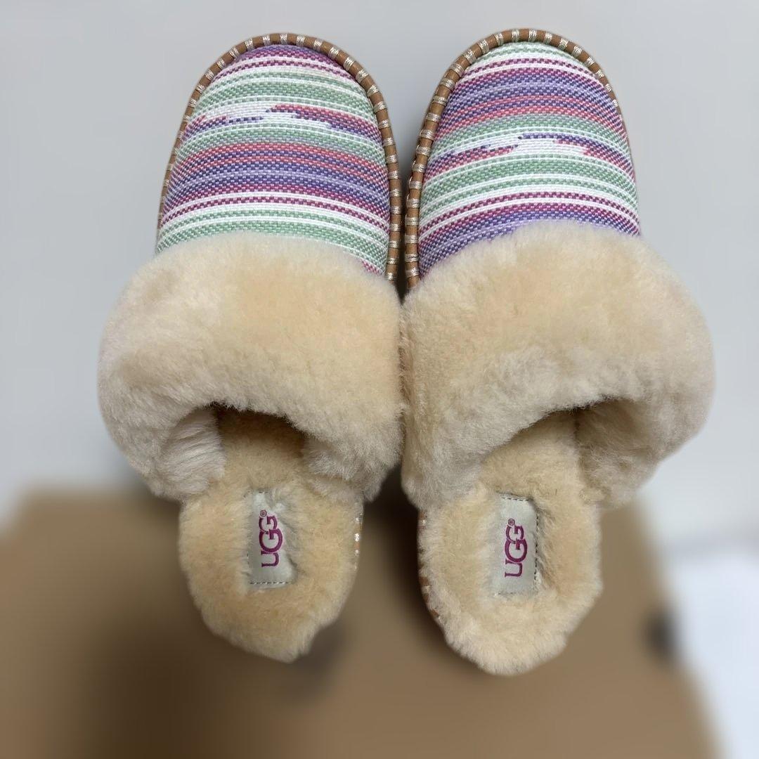 レディースuggスリッパ