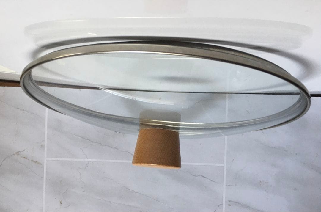 鍋蓋ユニバーサル蓋　直径26cm 木製ハンドル