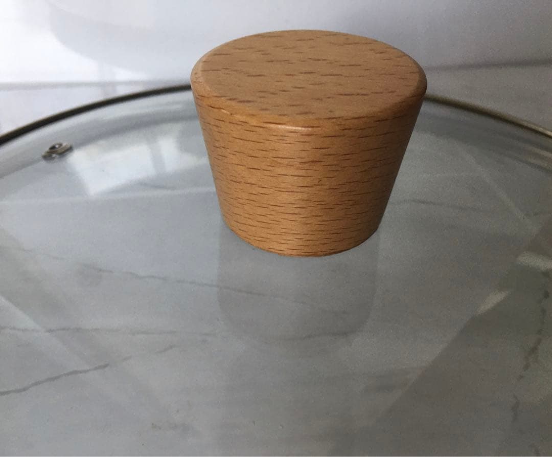 鍋蓋ユニバーサル蓋　直径26cm 木製ハンドル