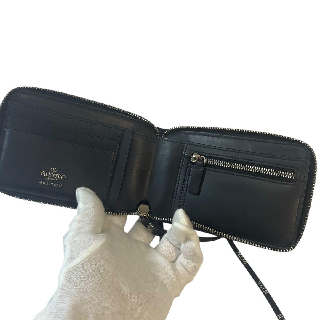 ヴァレンティノ　ショルダーウォレット　ネックストラップウォレット　VLTN